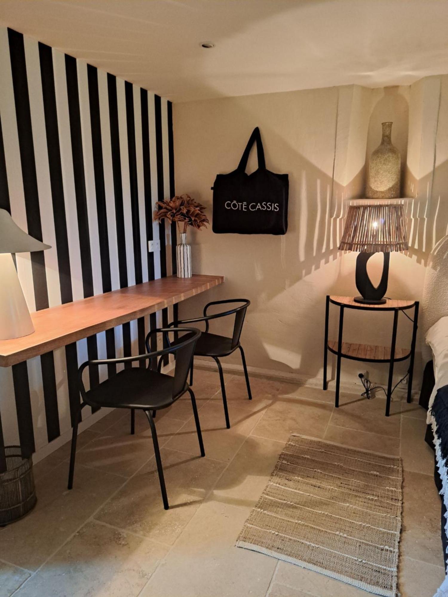 Valernes Hotel Le Cottage De Sophie מראה חיצוני תמונה